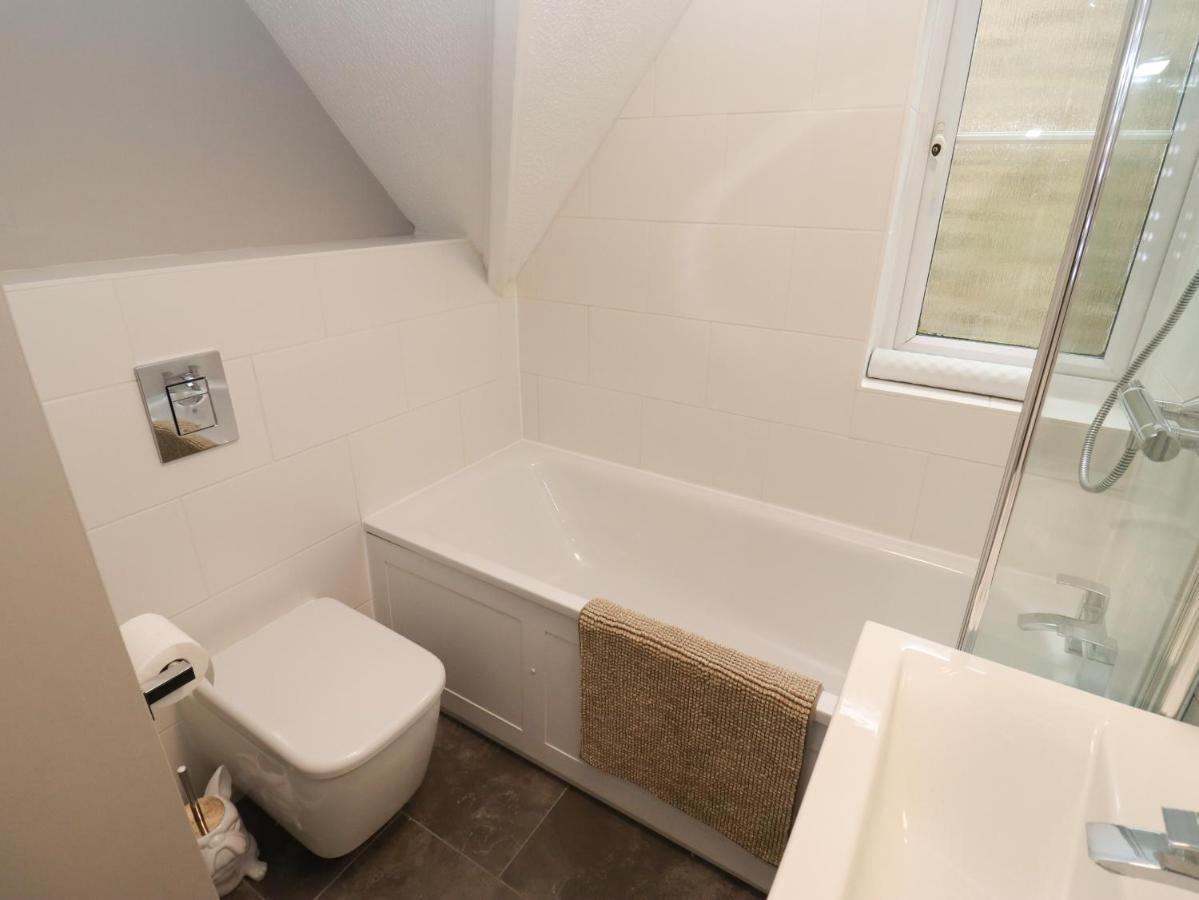 Second Cottage チェルトナム エクステリア 写真